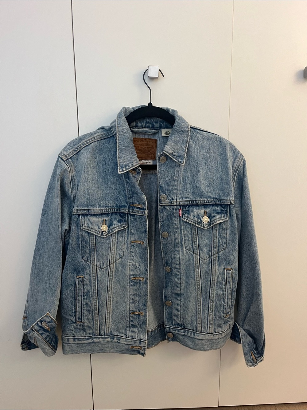 Levi's Light Blue Denim Jacket - Women’s Classic Trucker